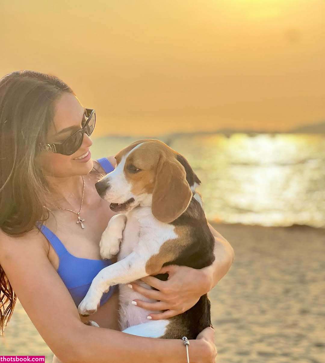 Vanessa Wenk Photo #7