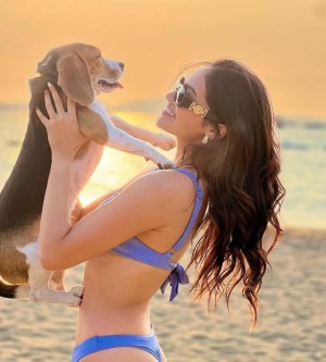 Vanessa Wenk Photo #25