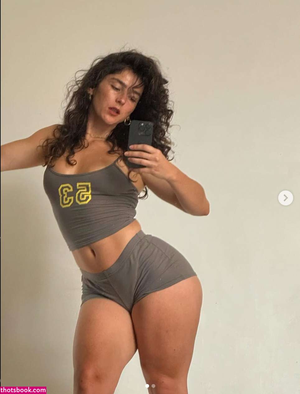 Wonder Miz Photo #17