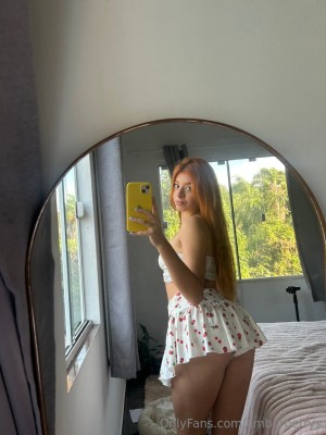 Amberberrys Photo #8