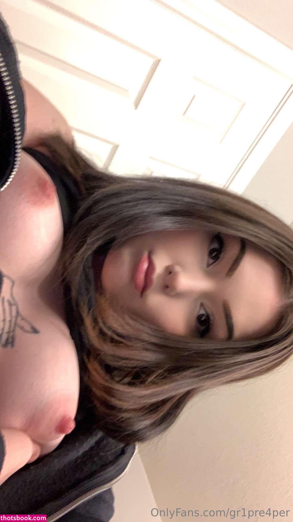 Gr1pre4per Photo #17