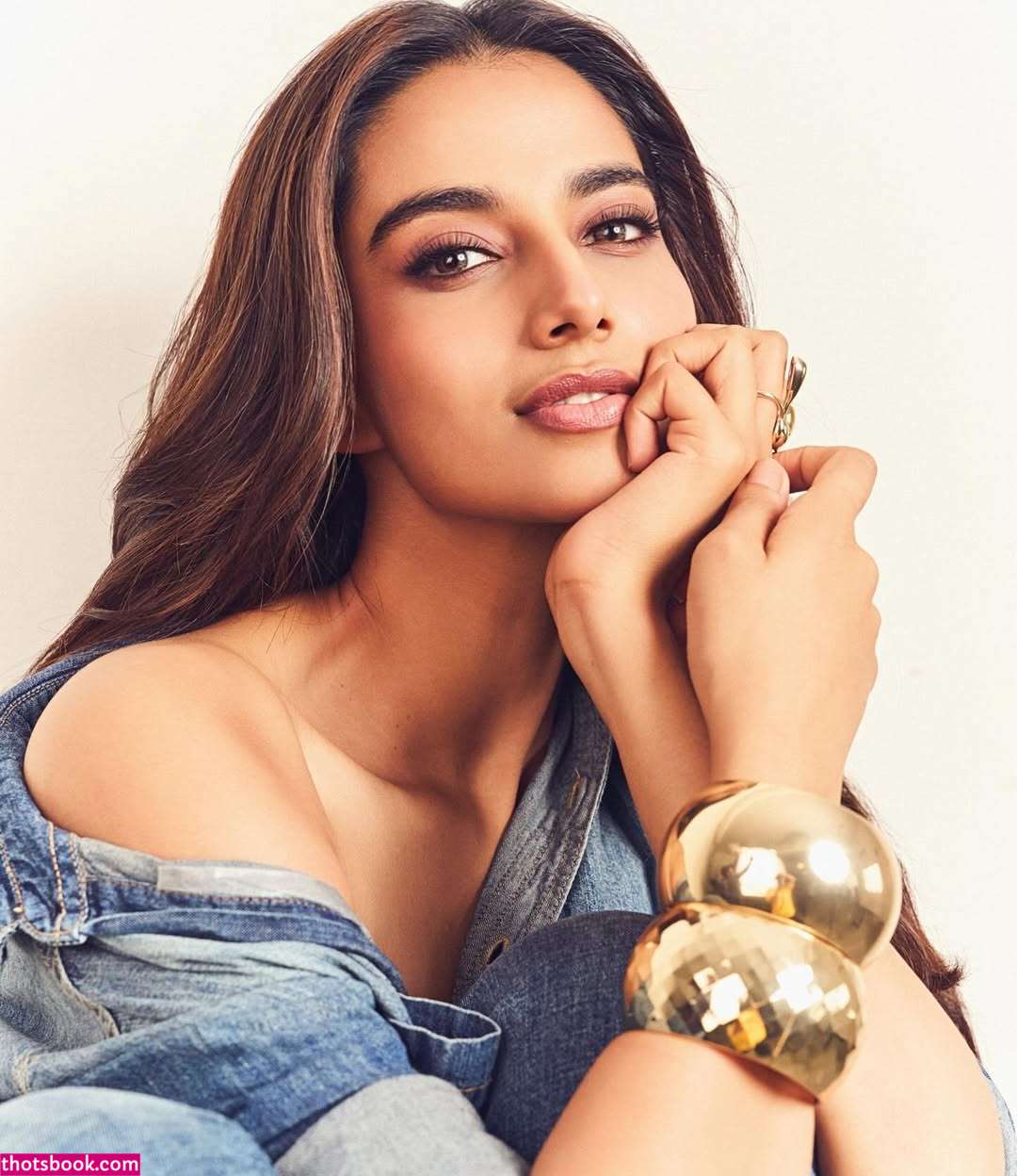 Meenakshi Chaudhary Photo #42