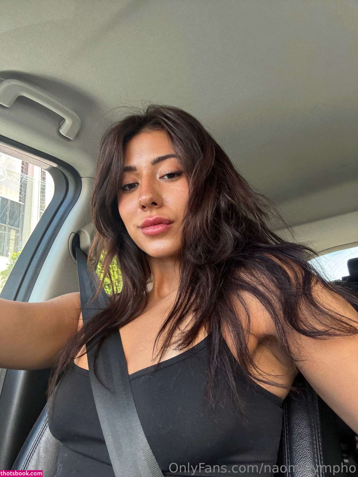 naominympho Photo #27