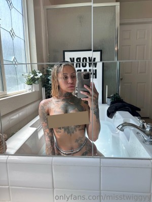 misstwiggyy Photo #34
