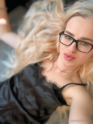 oliviaiui Photo #3