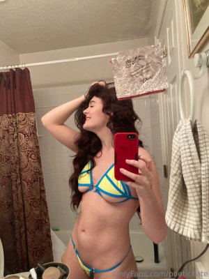 poetickate Photo #20