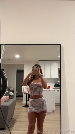 sofiarosefree Photo #3