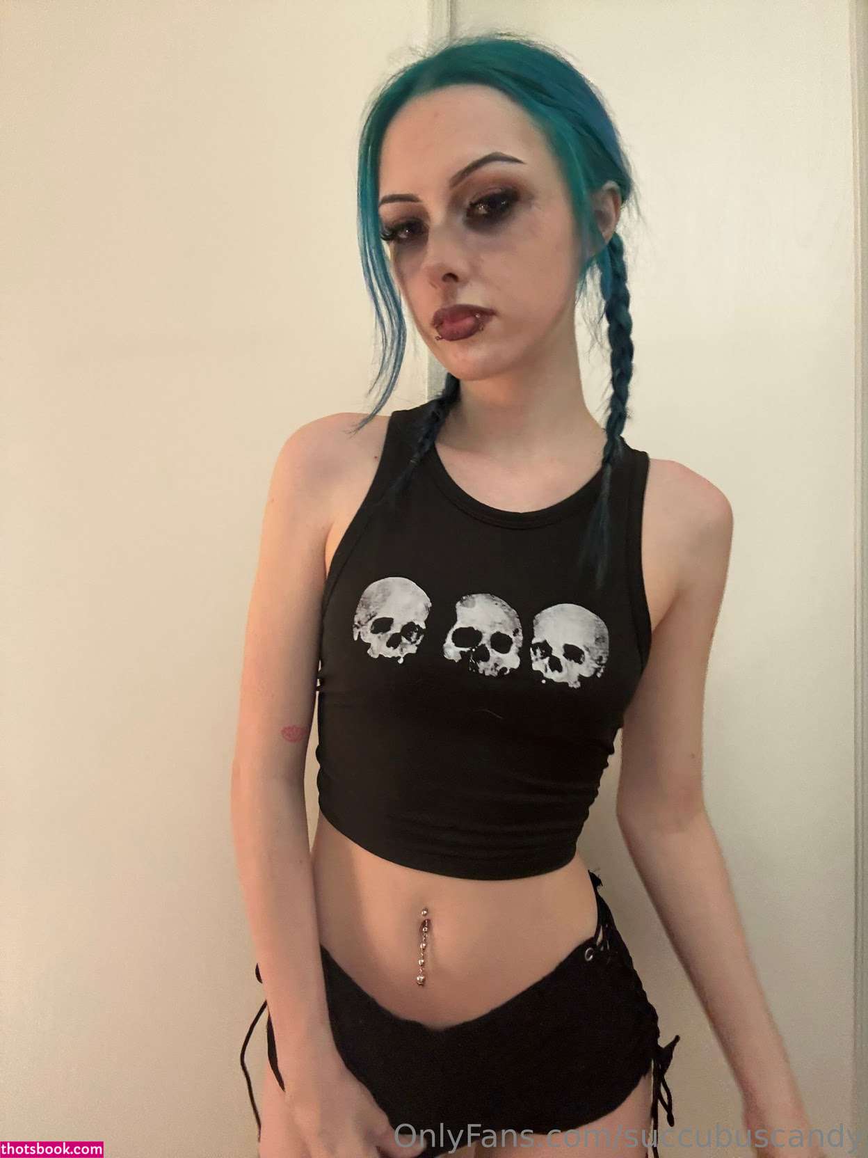 succubuscandy Photo #9