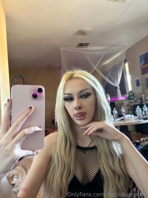 succubuscandy Photo #11
