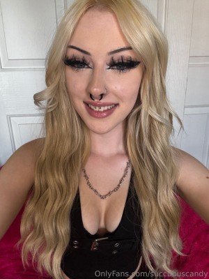 succubuscandy Photo #28