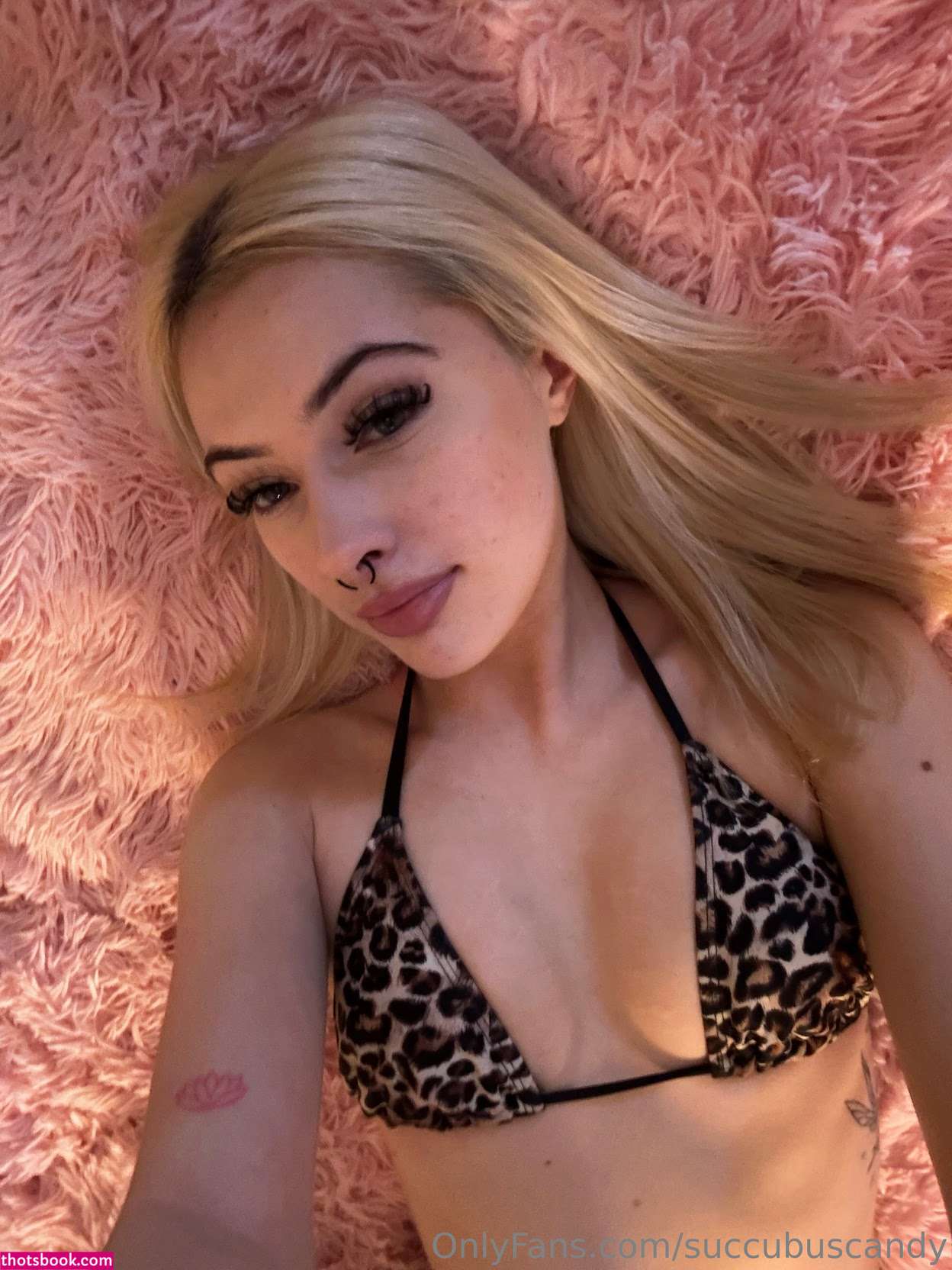 succubuscandy Photo #35