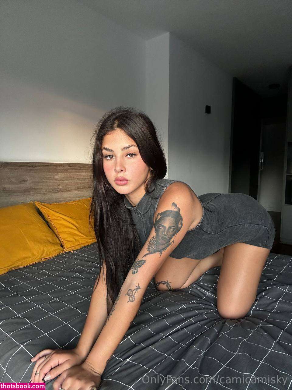 camicamisky Photo #26