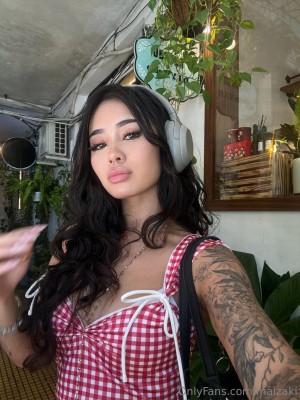 carrotscake Photo #3