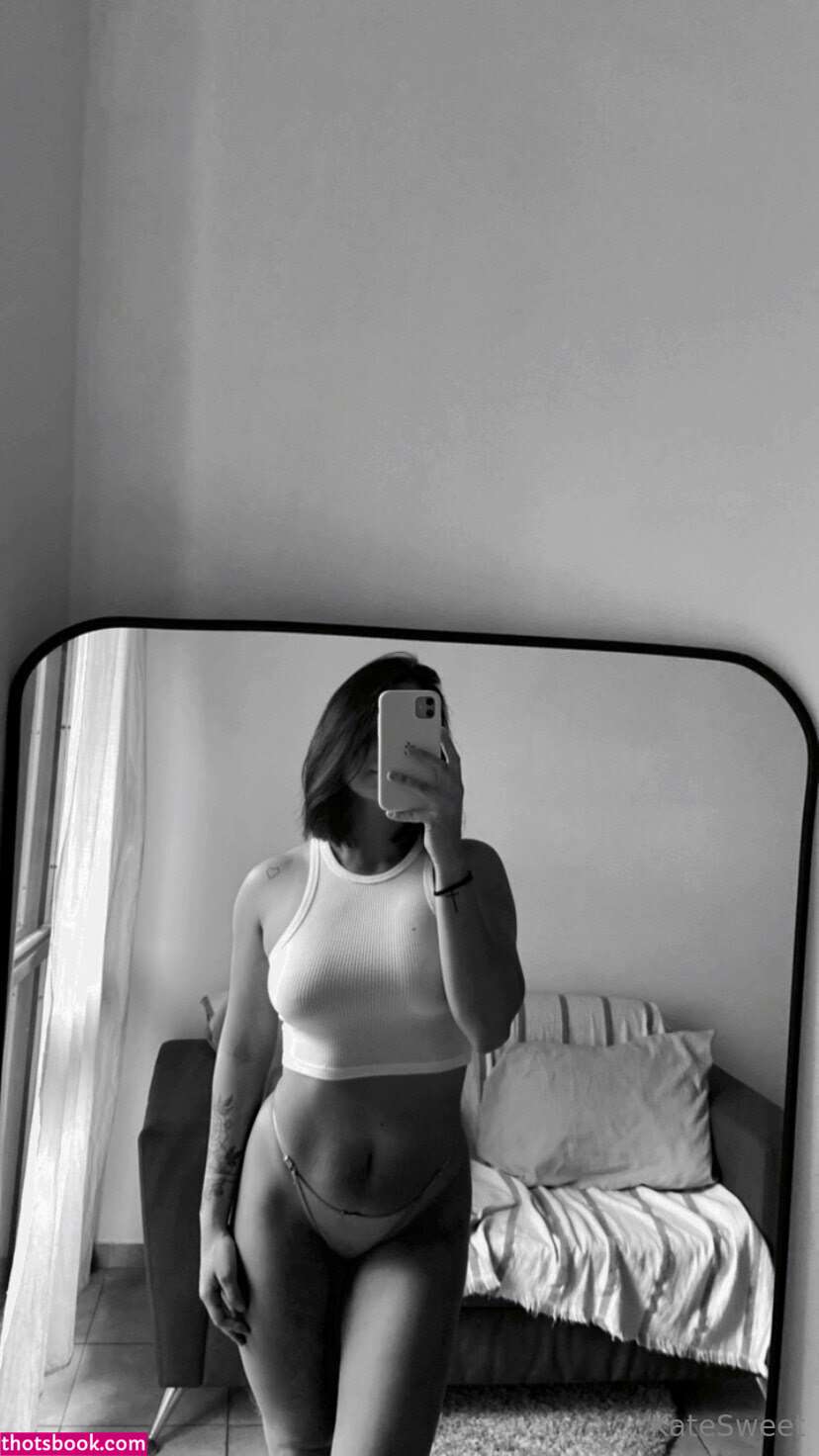 katesweet22 Photo #3