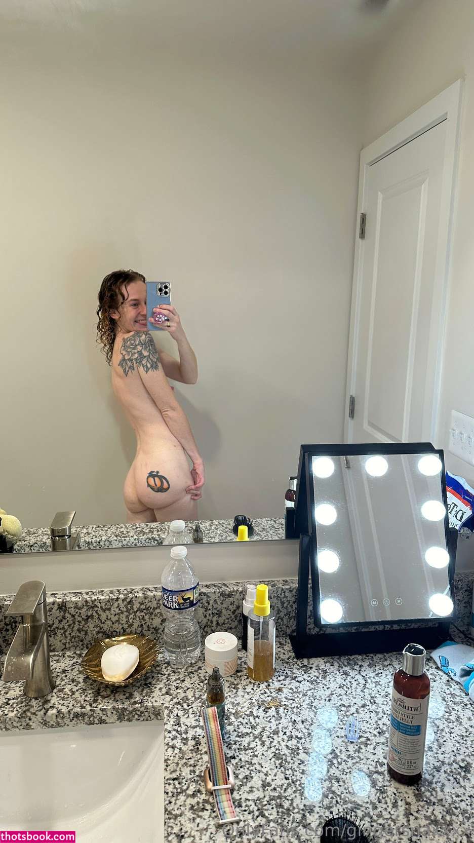 gingersnaxxxx Photo #10