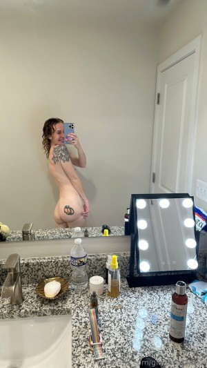 gingersnaxxxx Photo #10