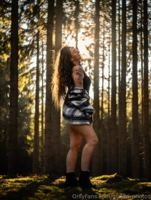 Majda Photos Photo #10