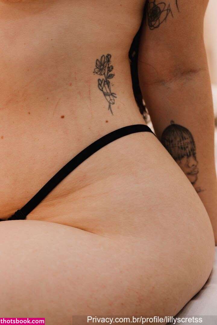 Aline Curti Photo #7