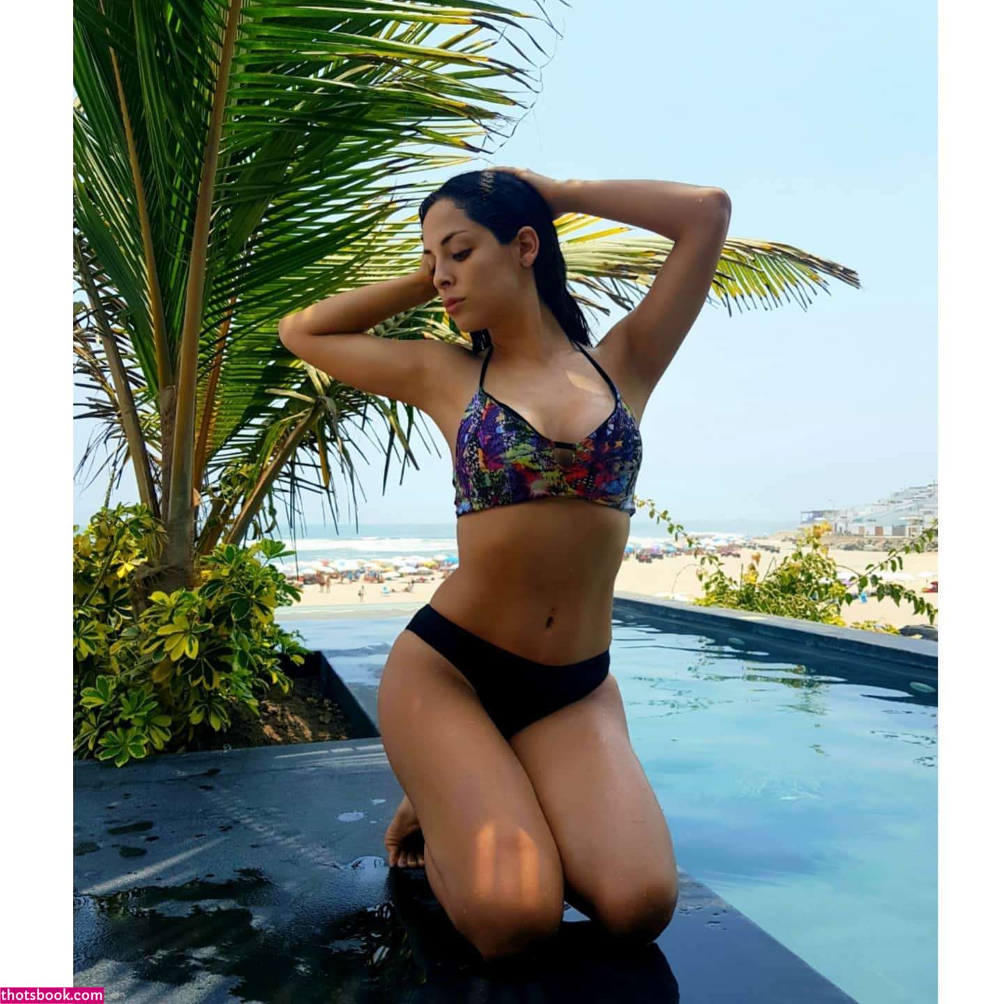 Andrea Luna Photo #4