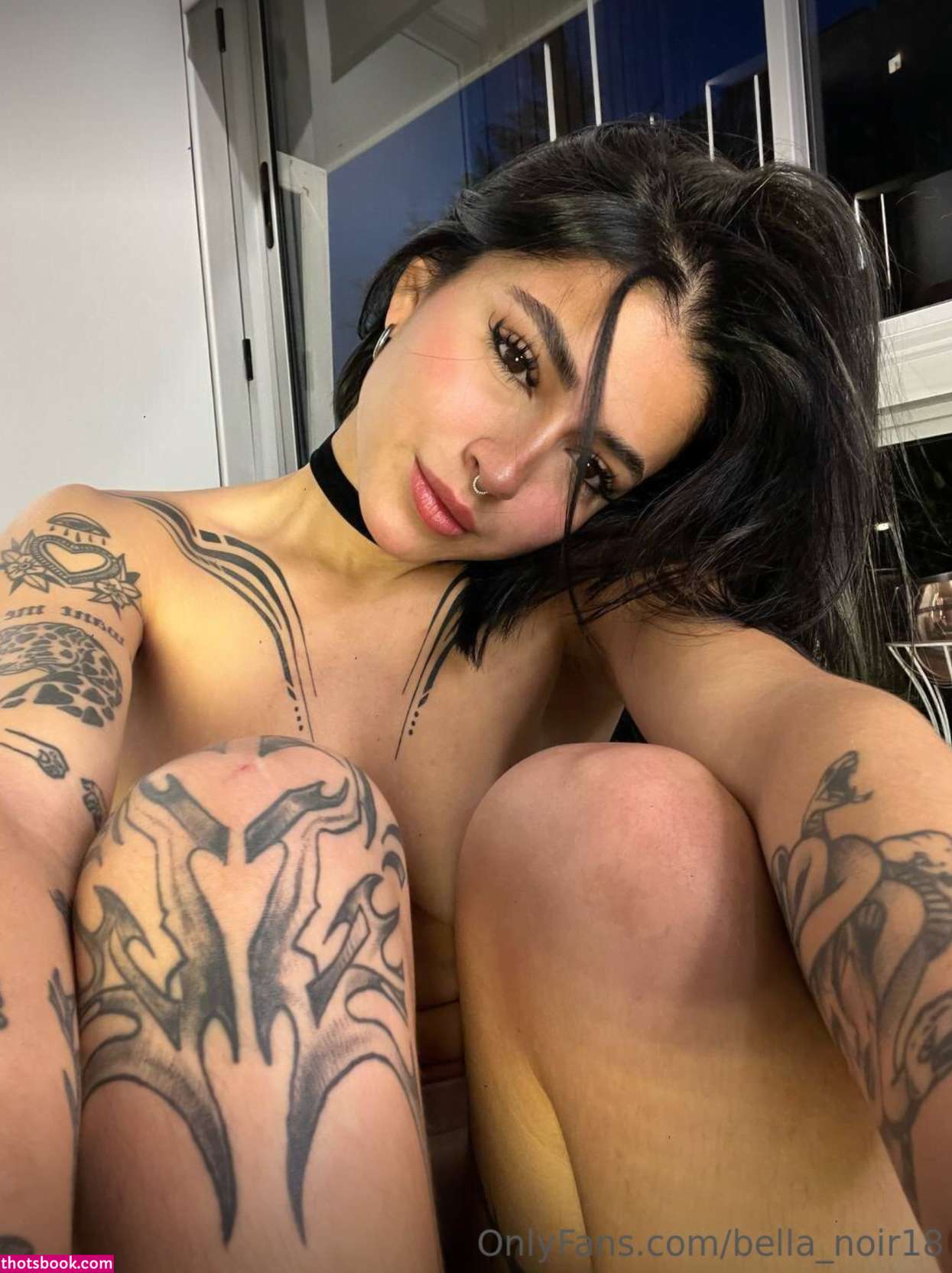 Bella Noir Photo #29