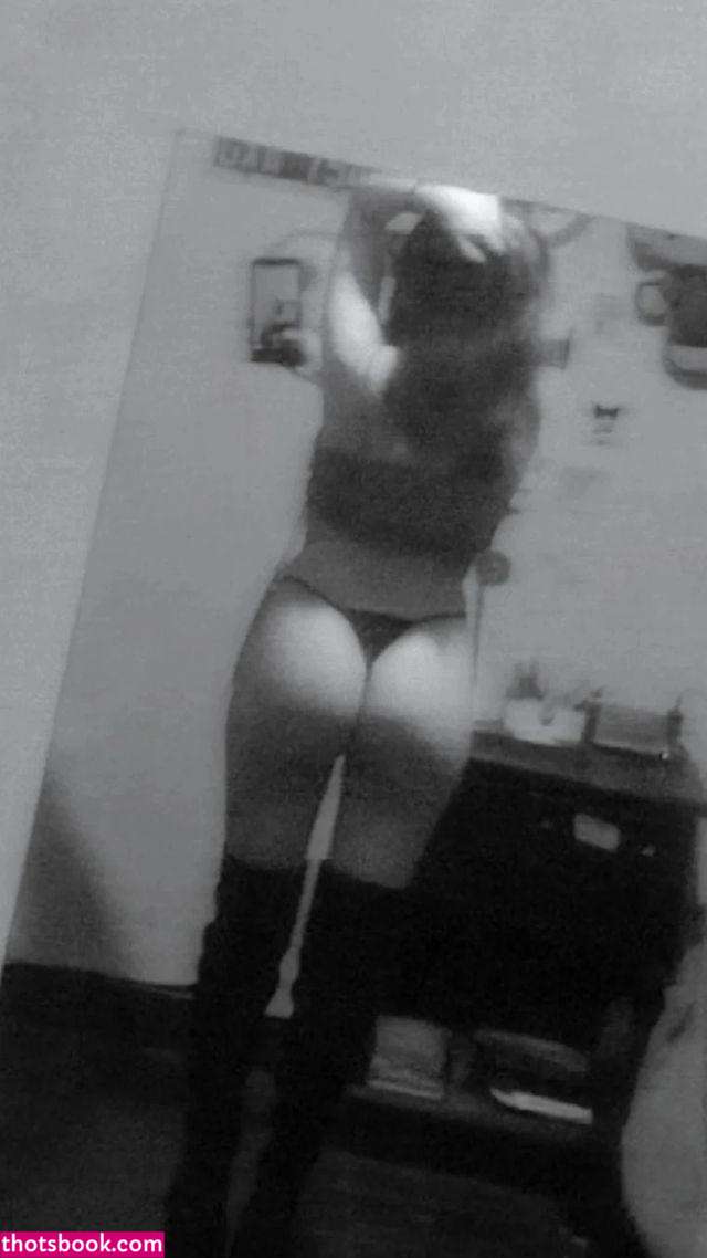 Nara Taboada Photo #16