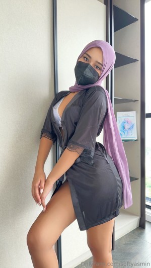 softyasmin Photo #4