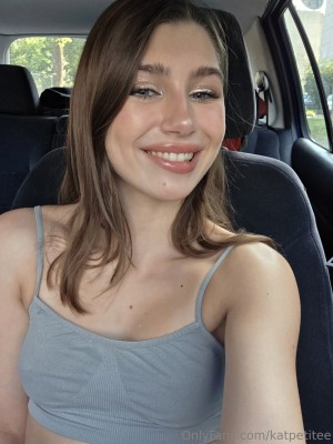 katpetitee Photo #27