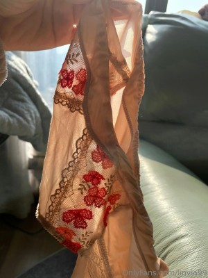 linviaslair Photo #10