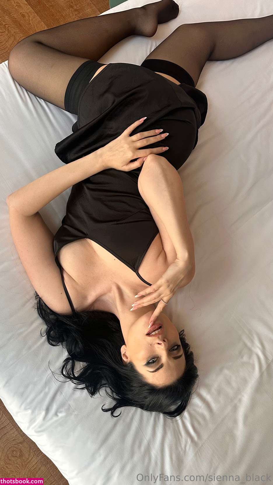 Sienna Black Photo #168