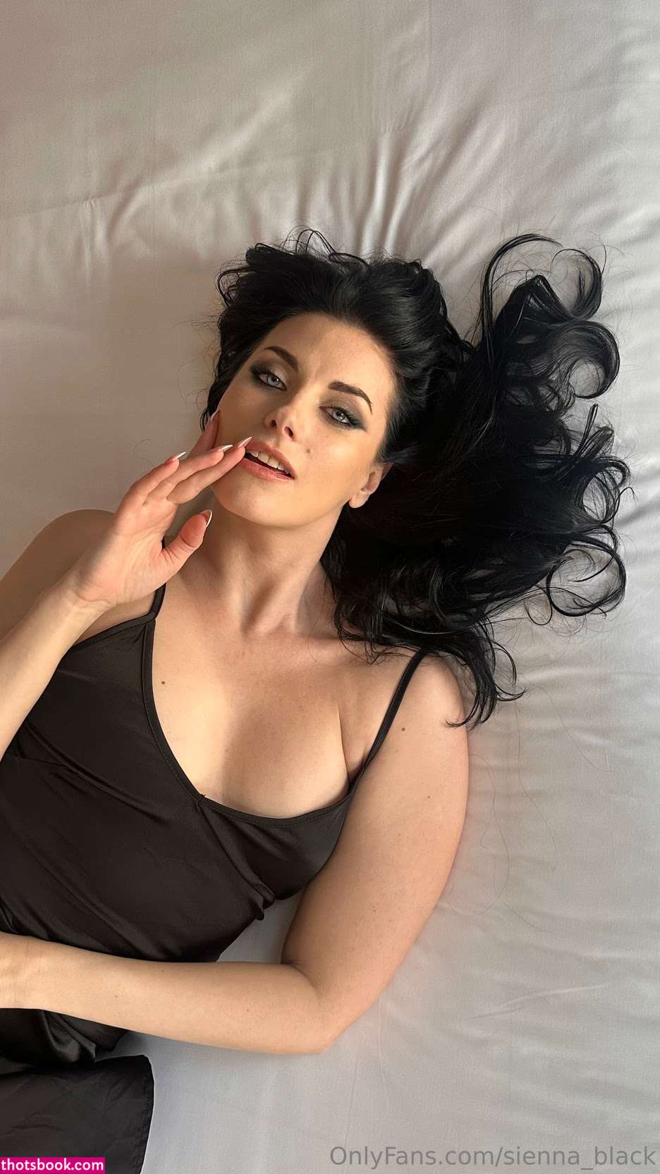Sienna Black Photo #173