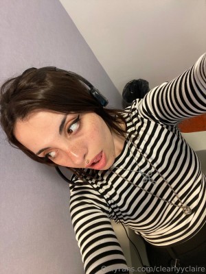 clearlyyclaire Photo #10