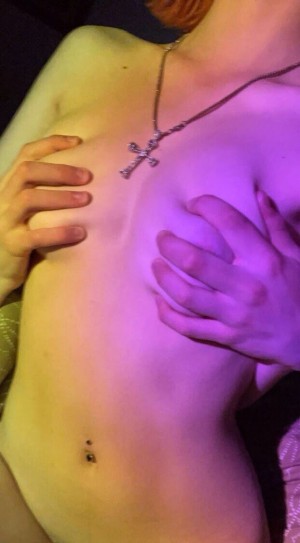 Lucy Kerr Photo #19