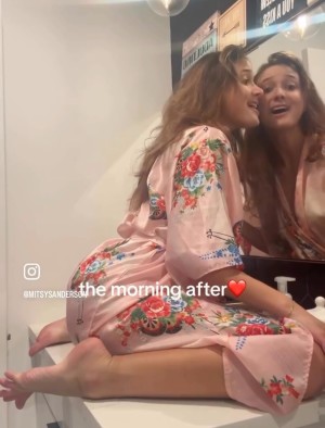 Mitsy Anderson Photo #15