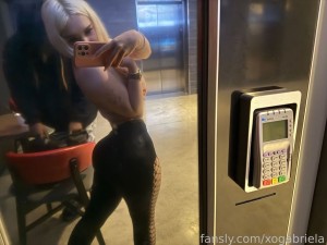 xogabriela Photo #4
