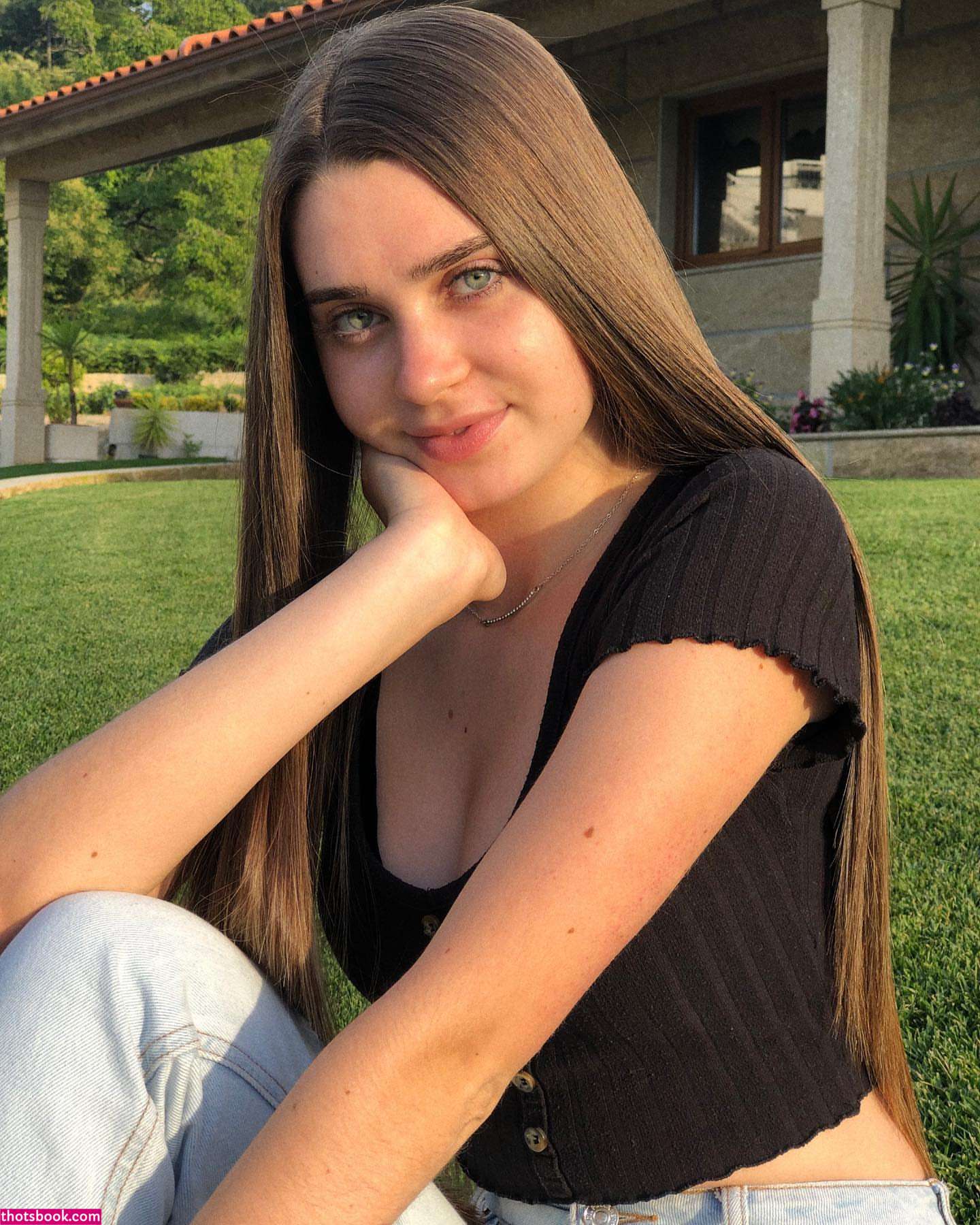 Catarina Moreira Photo #28