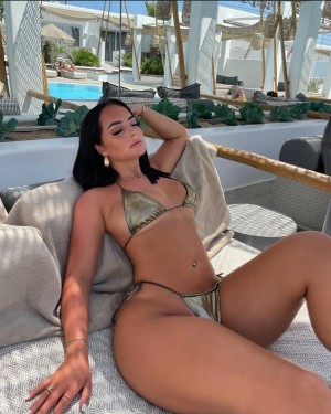 Ella Wilkins Photo #18