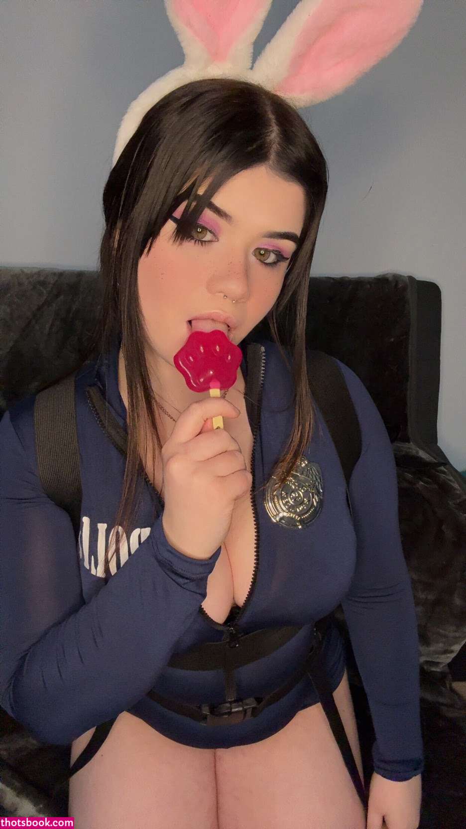 Gothicbunni Photo #7