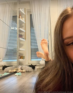 Julinaa May Photo #35