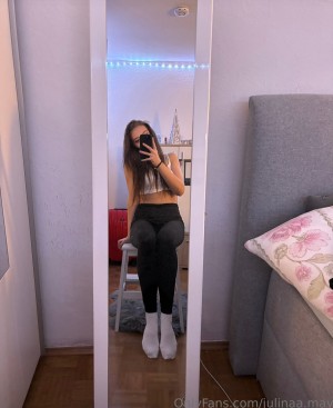 Julinaa May Photo #40