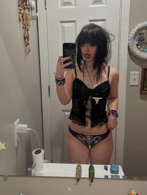 lustbunnyx3 Photo #7