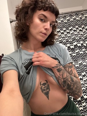 Miss Louisa Photo #20