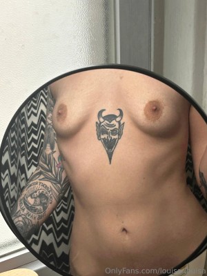 Miss Louisa Photo #21