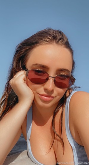 Shannon Carpenter Photo #25