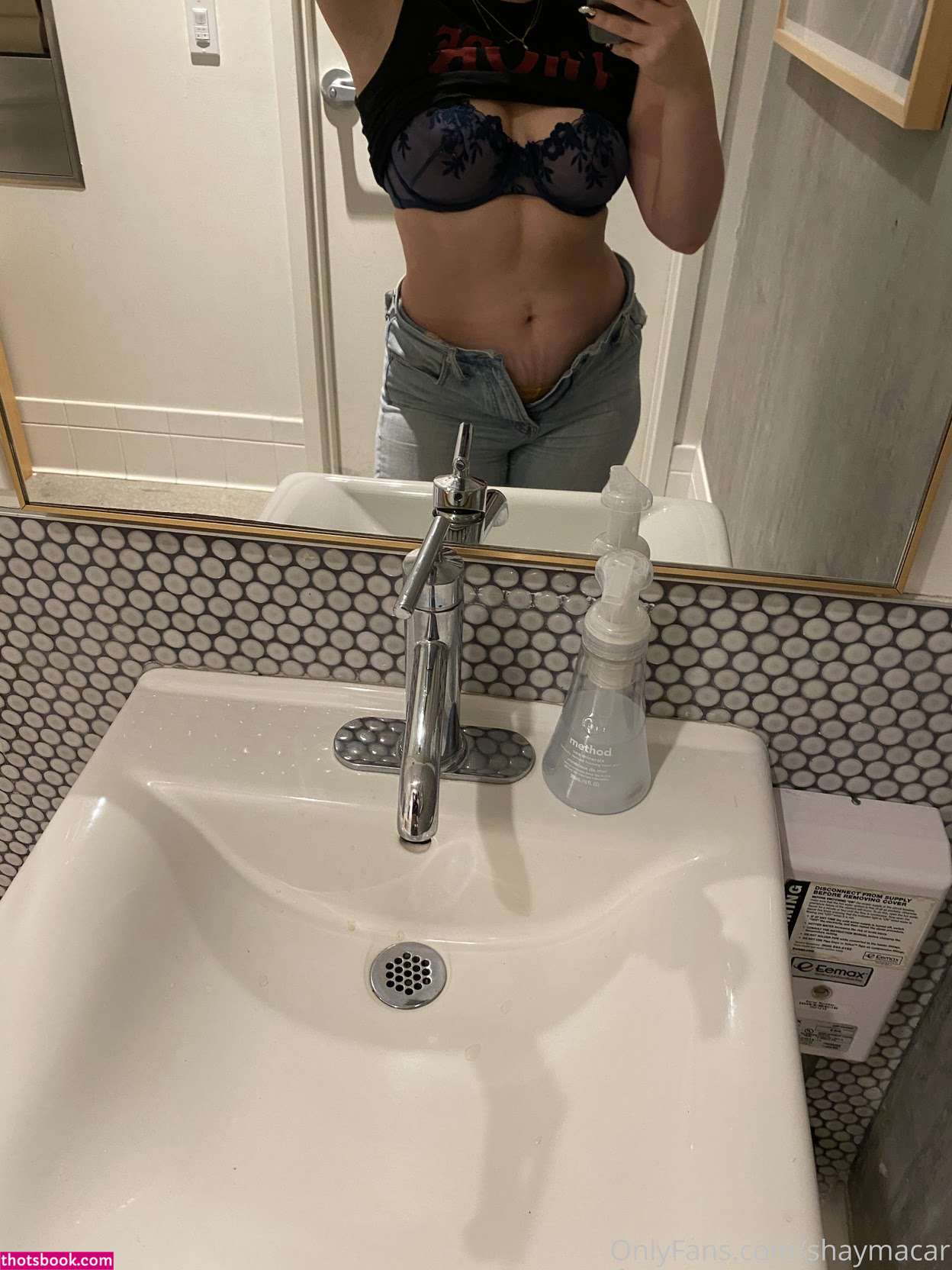 Shannon Carpenter Photo #38