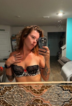 Renee From Reddit Photo #28