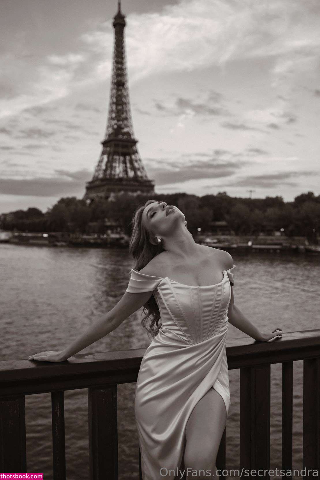 Sandra Grace Photo #14