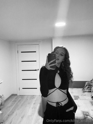 stormi angel Nude Leaks OnlyFans Photos #1