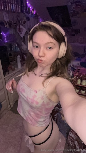 hellokitty4769 Photo #3