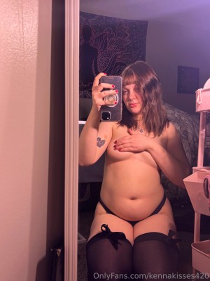 kenziekisses420 Photo #19