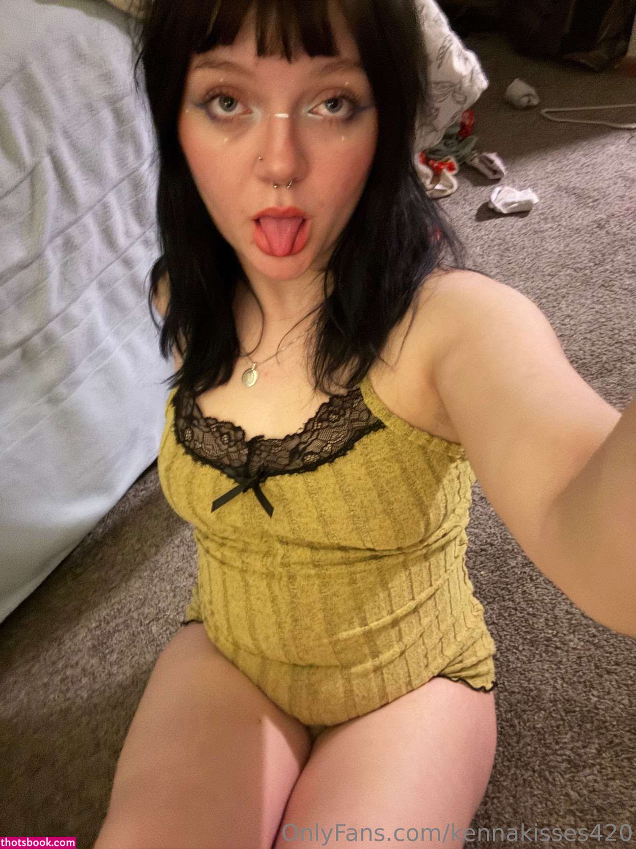 kenziekisses420 Photo #30